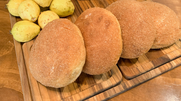 Berlinesas rellenas de guayaba
