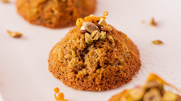 Mini pasteles de pistache y naranja