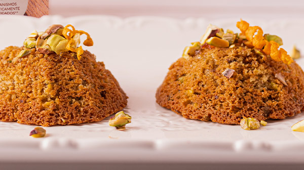 Mini pasteles de pistache y naranja