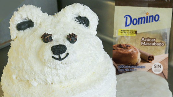 Pastel de coco en forma de oso