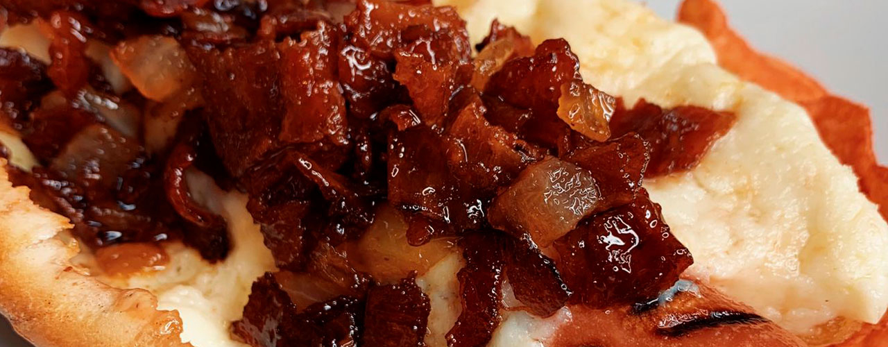 Hot dog con mermelada de tocino