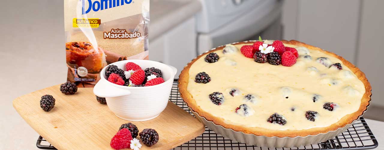 Tarta de zarzamoras y chocolate blanco