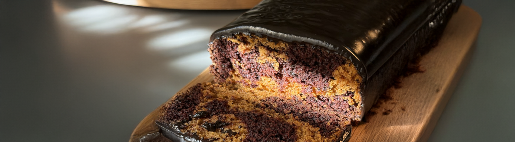 Panqué marmoleado de calabaza y chocolate