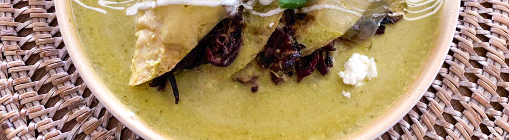 Enchiladas de Jamaica estilo suizas