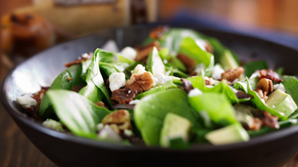 recipe_ensaladaEspinacaTocino__description