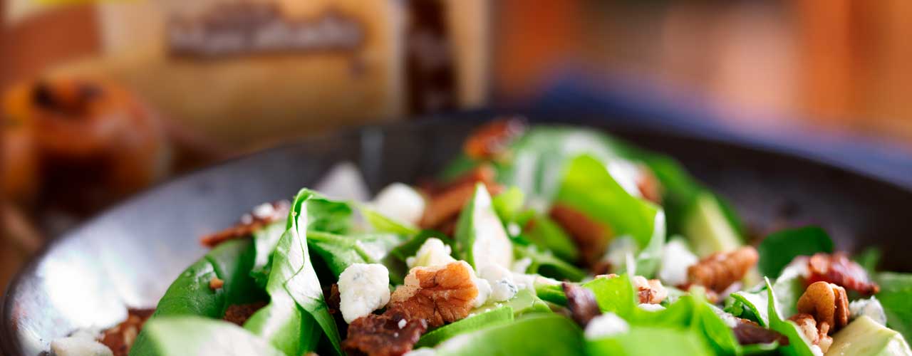 Ensalada de espinaca y tocino balsámico - comparación